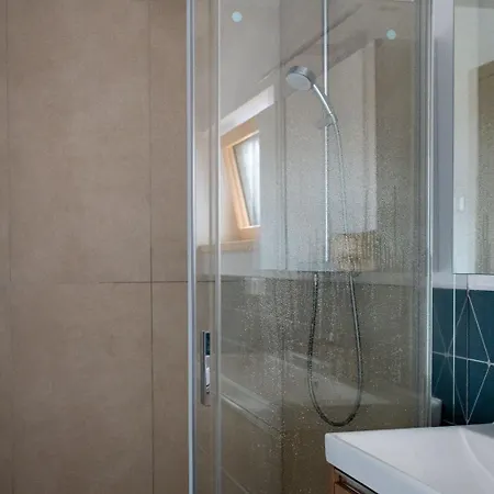 بيت للعطل Pohodova *